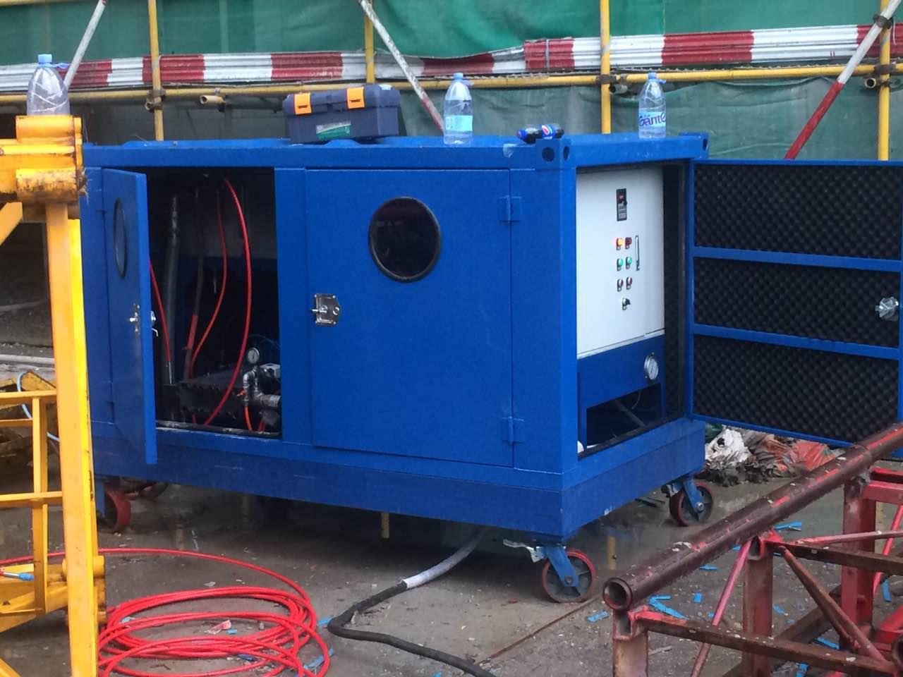 超高壓清洗機(jī) 高壓水槍 混凝土鑿毛 超高壓清洗機(jī) 高壓水槍 混凝土鑿毛