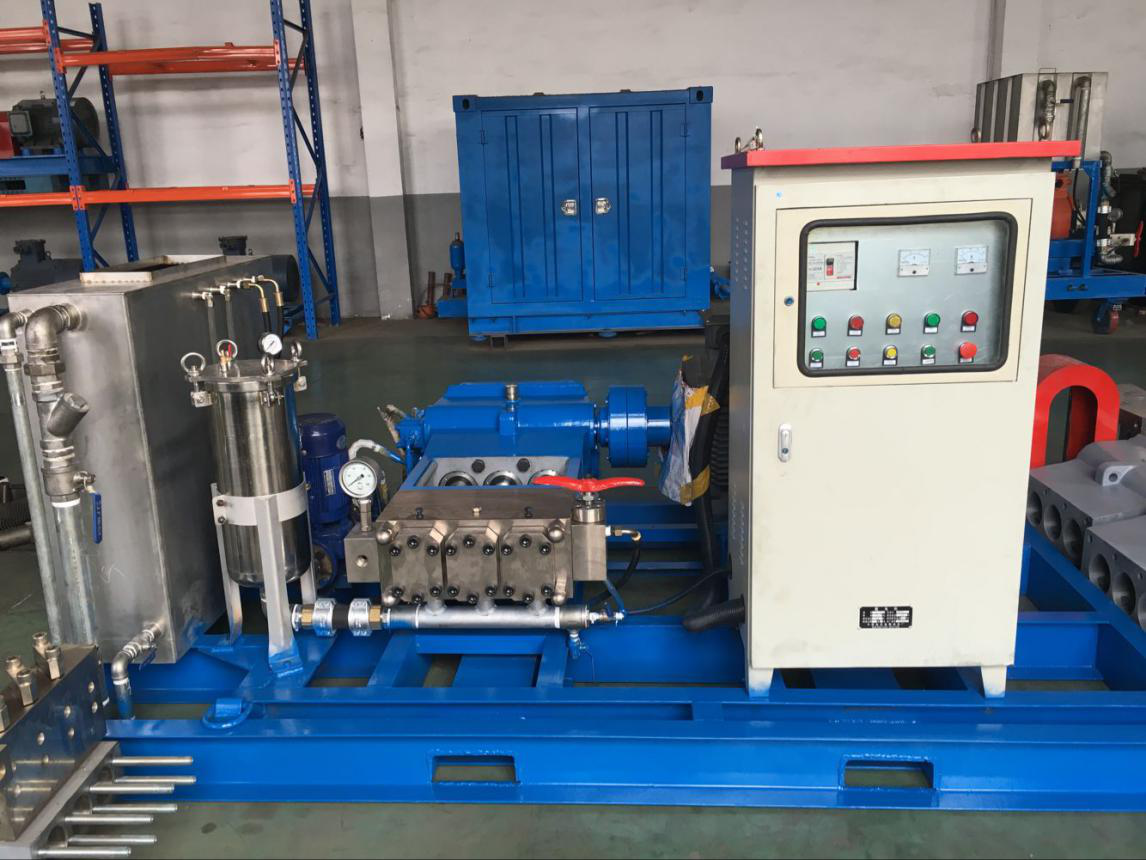 超高壓清洗機(jī)