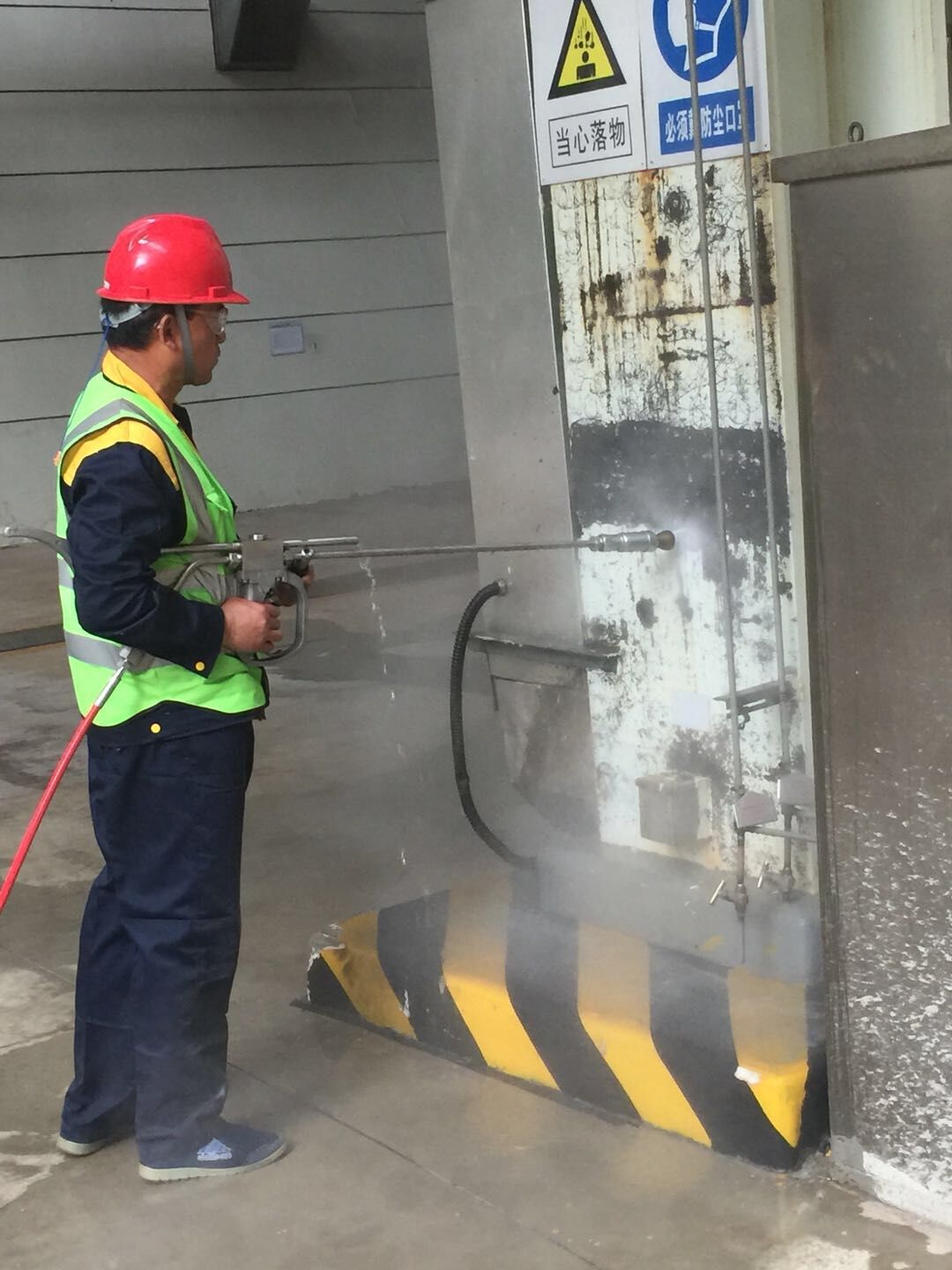 超高壓清洗機(jī) 純水除銹除漆 超高壓清洗機(jī) 純水除銹除漆