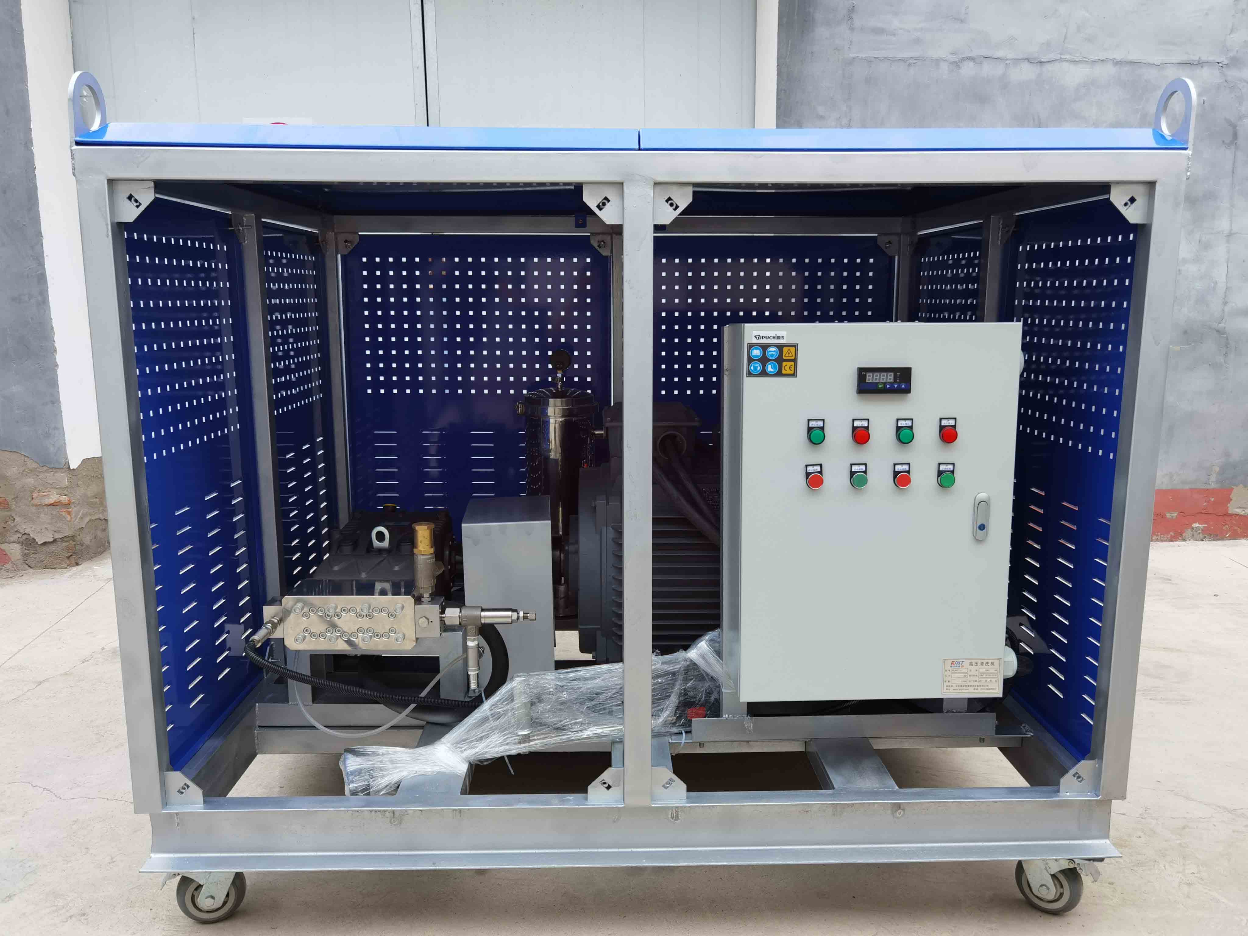 高壓水混凝土墻面拉毛機(jī) 高壓水混凝土墻面拉毛機(jī)